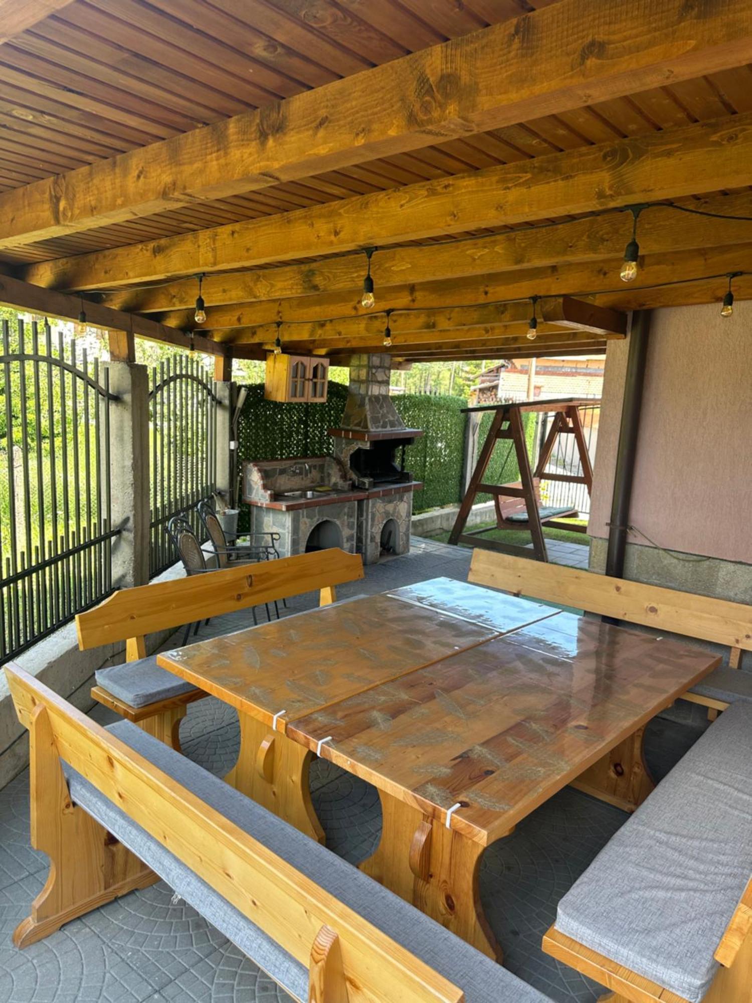 Advel Guest Hous Hotel Madzhare Exterior photo